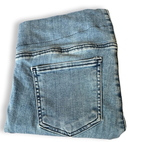 NYDJ Pull On Slimming Medium Blue Denim Jeans | Lift Tuck Technology | Size 8 - Picture 9 of 13